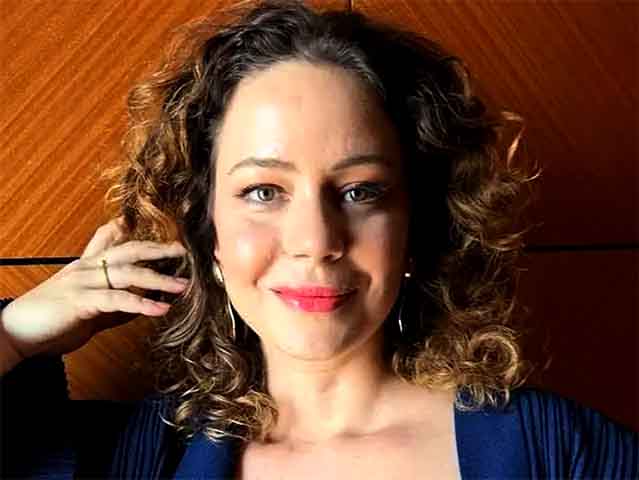 
Atriz, diretora e produtora, Leandra Leal completou 43 anos no dia 8 de setembro de 2025. Dias antes, em entrevista ao podcast “Conversa Vai, Conversa Vem”, do jornal O Globo, a atriz admitiu ser “nepobaby”. 