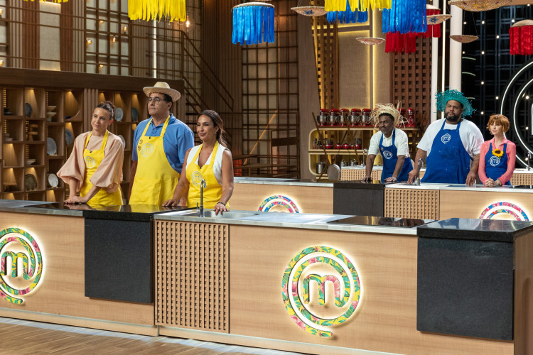 Equipes foram desafiadas a servir duas receitas. Maioria apostou em pamonha e caldo de quenga, receitas clássicas de festas juninas