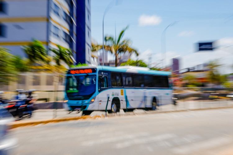 Sistema de transporte p&uacute;blico de Fortaleza precisa encontrar seu caminho