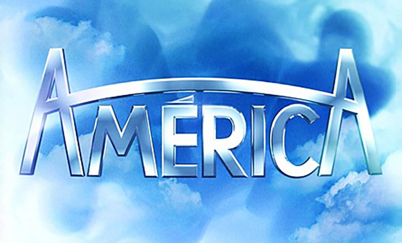 Também atuou em novelas na TV Globo. Entre elas, TiTiTi, Sete Pecados e América. 