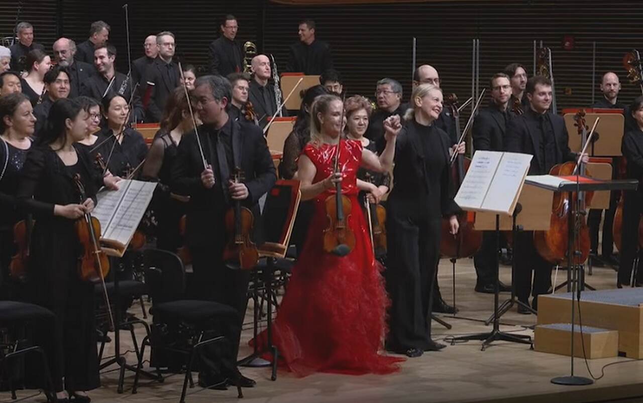 Sua sede no Lincoln Center for the Performing Arts é um dos maiores centros de música do mundo, e seu repertório variado reflete a diversidade da cena musical global.