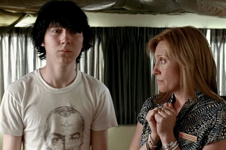 Porém, foi com o papel de Dwayne Hoover em Pequena Miss Sunshine, de 2006, que o ator deslanchou de vez em Hollywod.