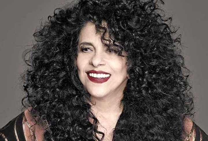 Nos anos 80, fez grande sucesso com diversas músicas de compositores de ponta na MPB. Imprimiu estilo próprio na interpretação de Açaí, Nada mais, Sorte e Lua de mel, entre outros sucessos. 