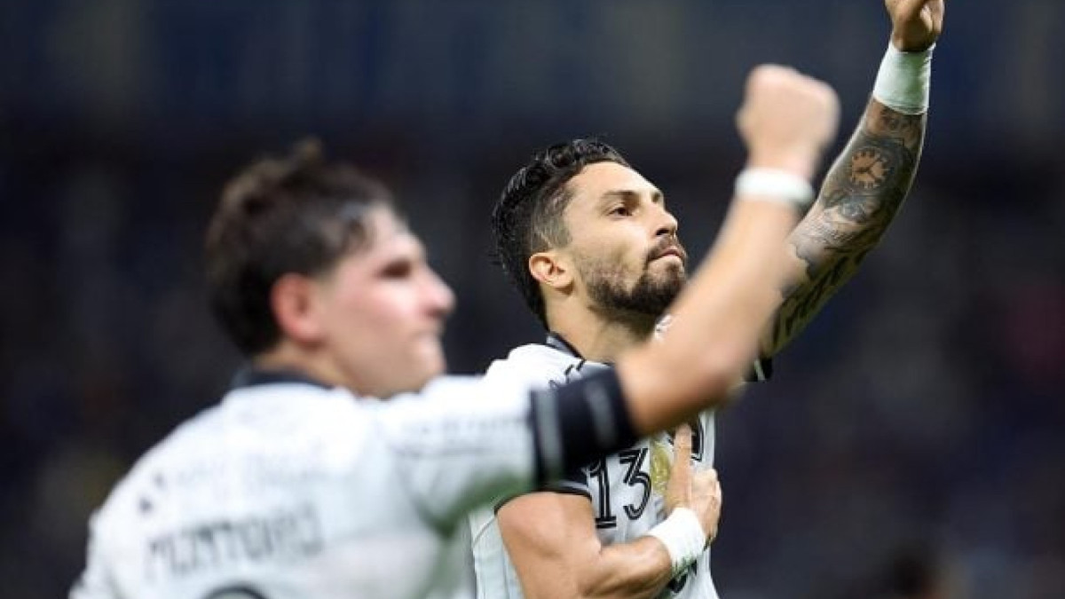 Davide Ancelotti planeja retorno gradual do elenco principal; equipe terá apenas dois jogos preparatórios antes do início da Série A