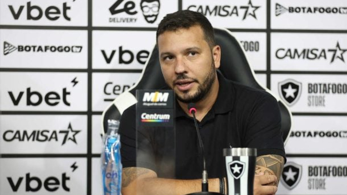 Além de Pedro Bicalho e Júlio Romão, Glorioso já monitora nomes para reforçar o setor do meio-campo para próxima temporada