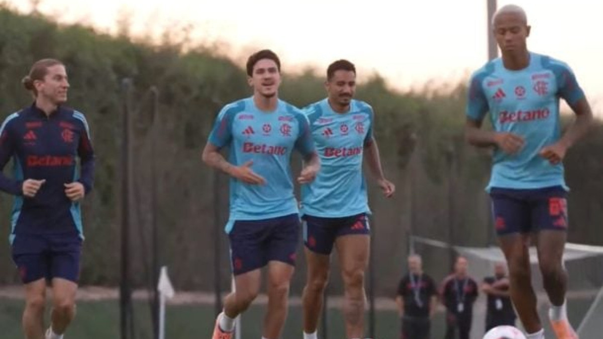 Atacante participou de atividade com bola com os companheiros. No entanto, presença contra o Pyramids ainda é difícil