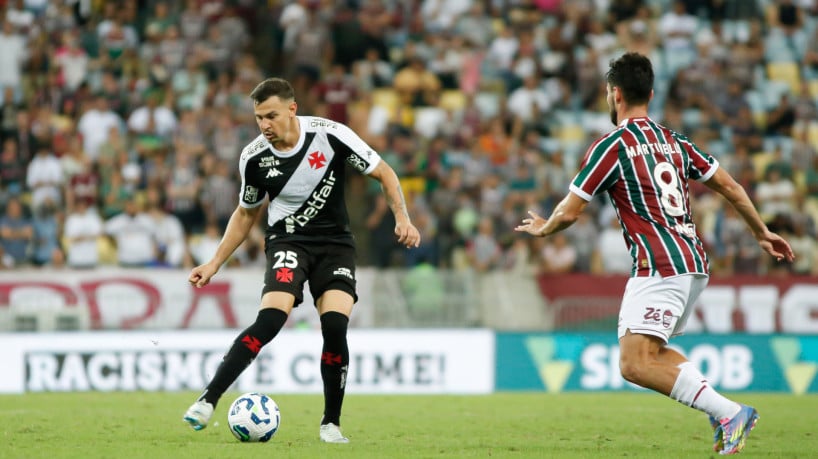 Partida válida pelo Campeonato Brasileiro Série A 2025, entre Vasco e Fluminense 