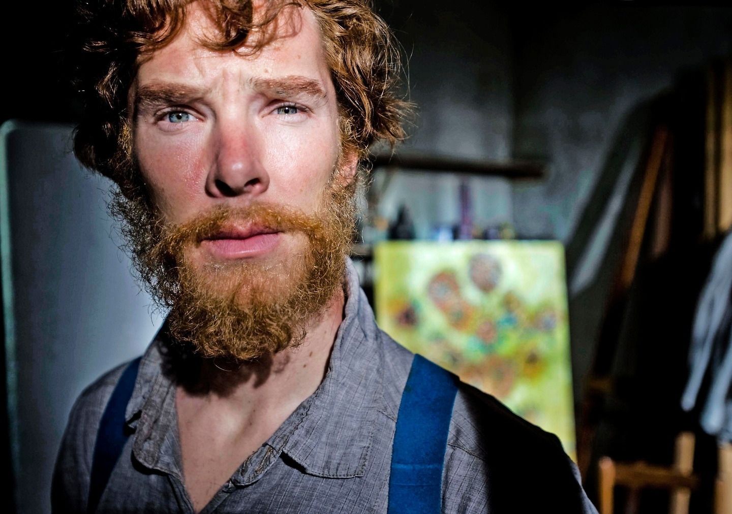 Benedict é excelente desenhista em telas e, quando interpretou Van Gogh no cinema, várias obras no cenário foram de autoria do próprio Cumberbatch. Ele já doou vários quadros para leilões beneficentes. 
