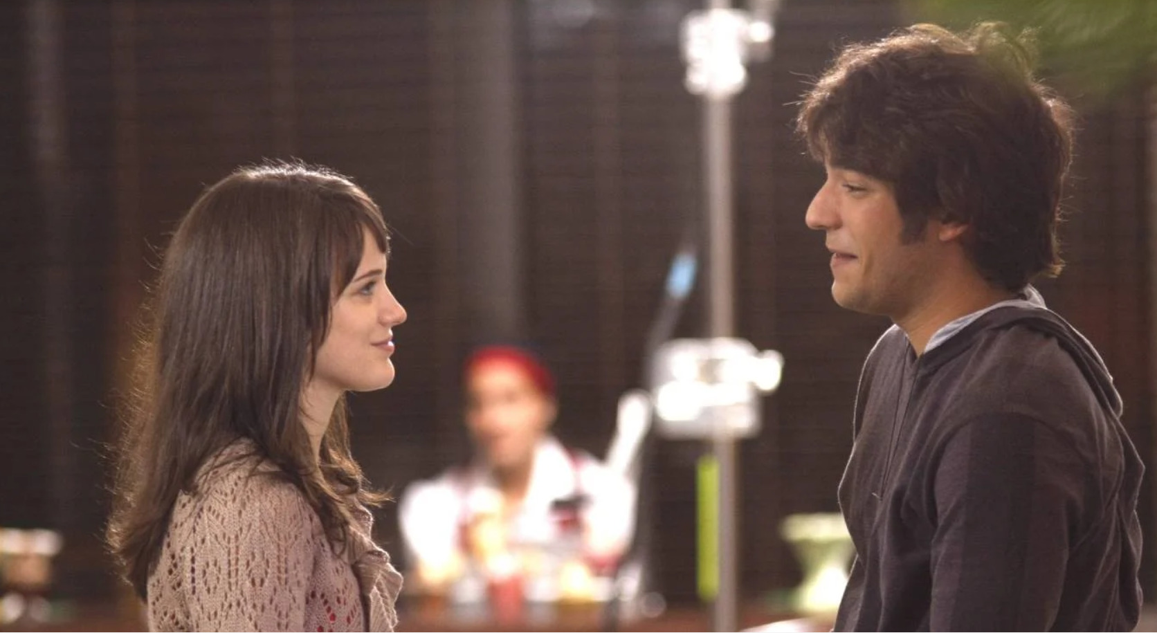 Inclusive, Carrão e Bianca Bin começaram a namorar na época das gravações da novela e o relacionamento durou dez meses. No remake de Ti Ti Ti (2010), interpretou Luti, filho de Ariclenes (Murilo Benício) e Suzana (Malu Mader).
