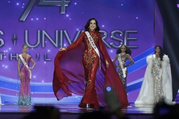 Em uma publicação no Instagram, ele mencionou um voto secreto e ilegítimo” que teria acontecido sem o verdadeiro júri do Miss Universo. 
