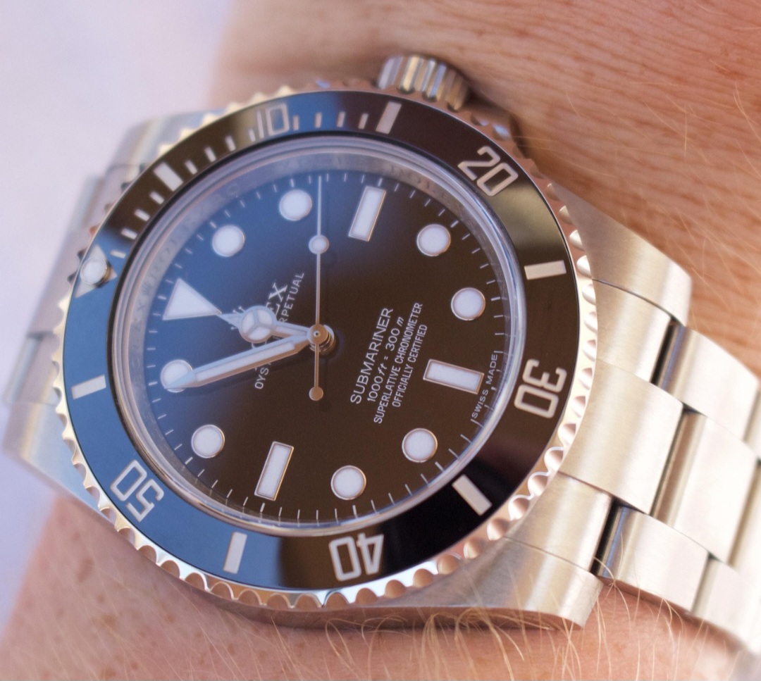 E por falar em relógios, mais especificamente os de pulso, este setor específico do varejo brasileiro registrou um salto no faturamento em 2025. Afinal, apresentou um crescimento de 42% em relação a 2024.