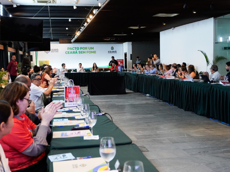 Balan&ccedil;o anual da iniciativa Cear&aacute; Sem Fome no Pal&aacute;cio da Aboli&ccedil;&atilde;o