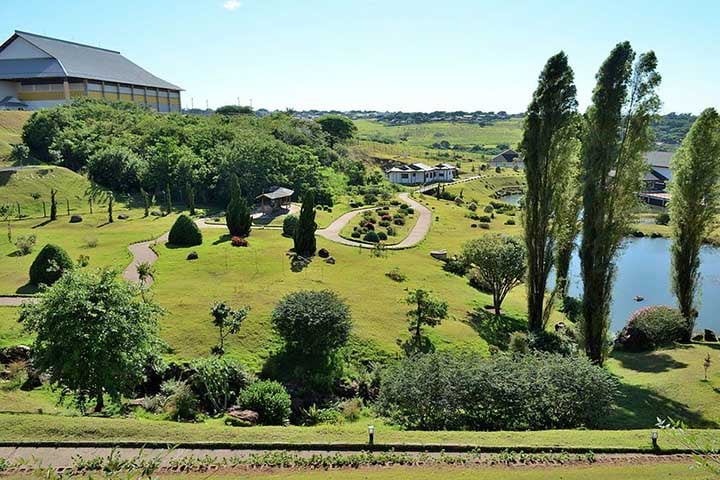 Dessa forma, Maringá aparece em rankings internacionais e se tornou objeto de estudo para urbanistas de vários países.