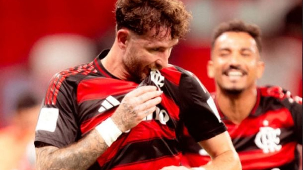 Autor do primeiro gol da vitória sobre o Pyramids, Léo Pereira se referiu a 2025 como 