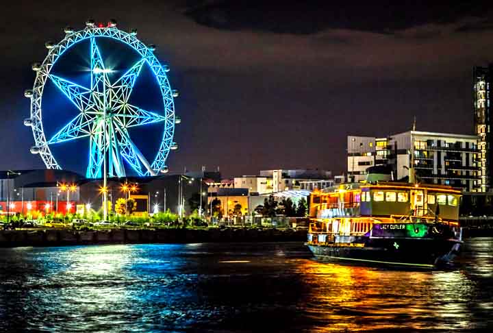 Melbourne Star (Melbourne, Austrália): Levou quase uma década para ser formada e agora é a única roda-gigante de observação no hemisfério sul. São 21 cabines de vidro com ar-condicionado que oferecem aos passageiros uma visão de 360 ​​graus da cidade.