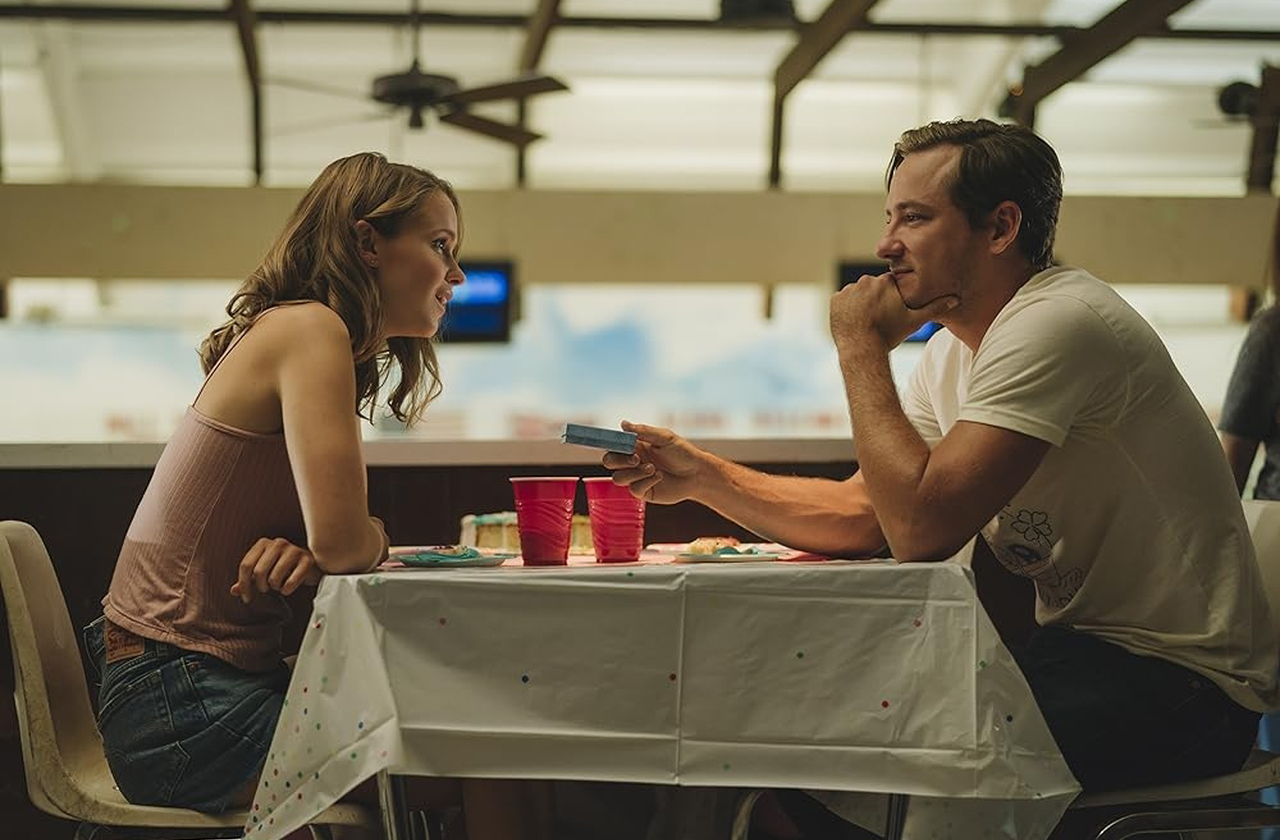 No mesmo ano, estrelou Press Play, um drama romântico com elementos de ficção científica. O papel explorou temas de amor e tempo, permitindo ao ator a chance de mostrar delicadeza em narrativas emocionais.