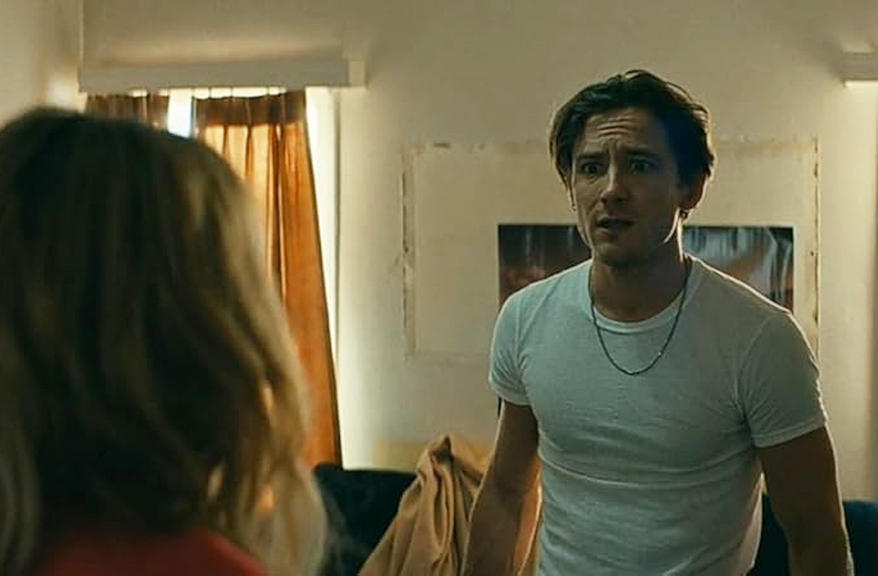 Em 2024, participou de Skincare, explorando temas contemporâneos. O filme trouxe uma crítica social envolta em suspense, e Pullman se destacou ao mostrar habilidade em papéis com temas atuais e provocativos.