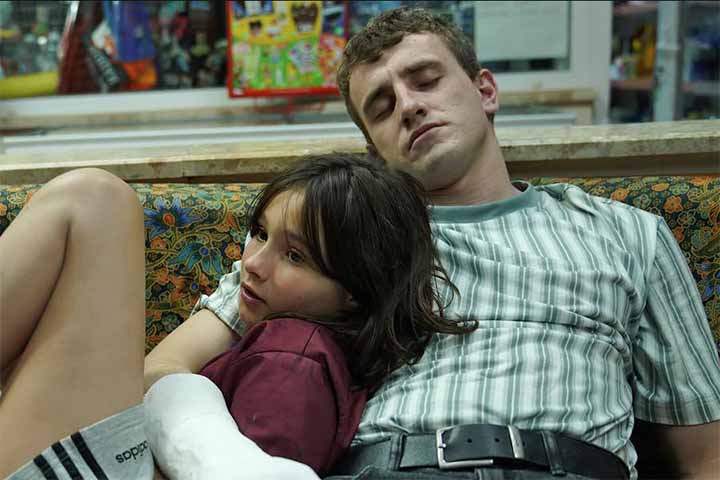 Em 2022, Mescal co-protagonizou o drama independente Aftersun. A trama simples e tocante aborda as memórias de uma viagem de férias de um pai com sua filha. Pelo papel, o ator irlandês recebeu sua primeira indicação ao Oscar de Melhor Ator.