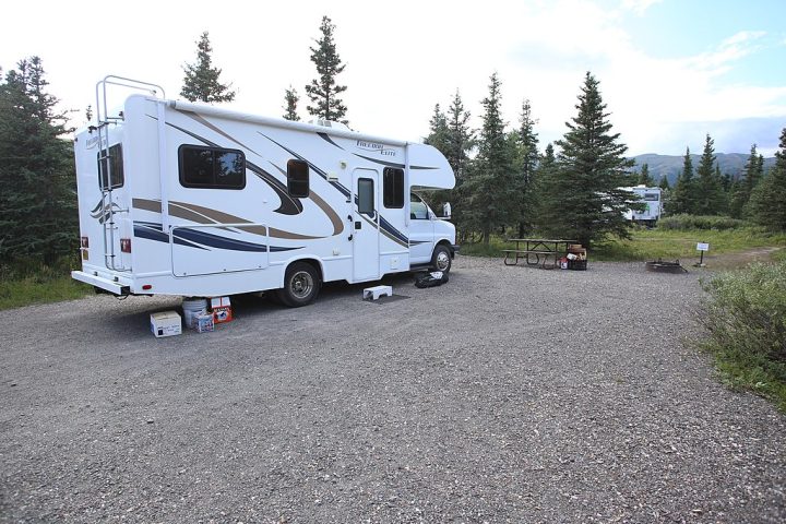 A cultura do motorhome se originou nos Estados Unidos no início do século 20, ganhando popularidade nas décadas de 1960 e 1970.