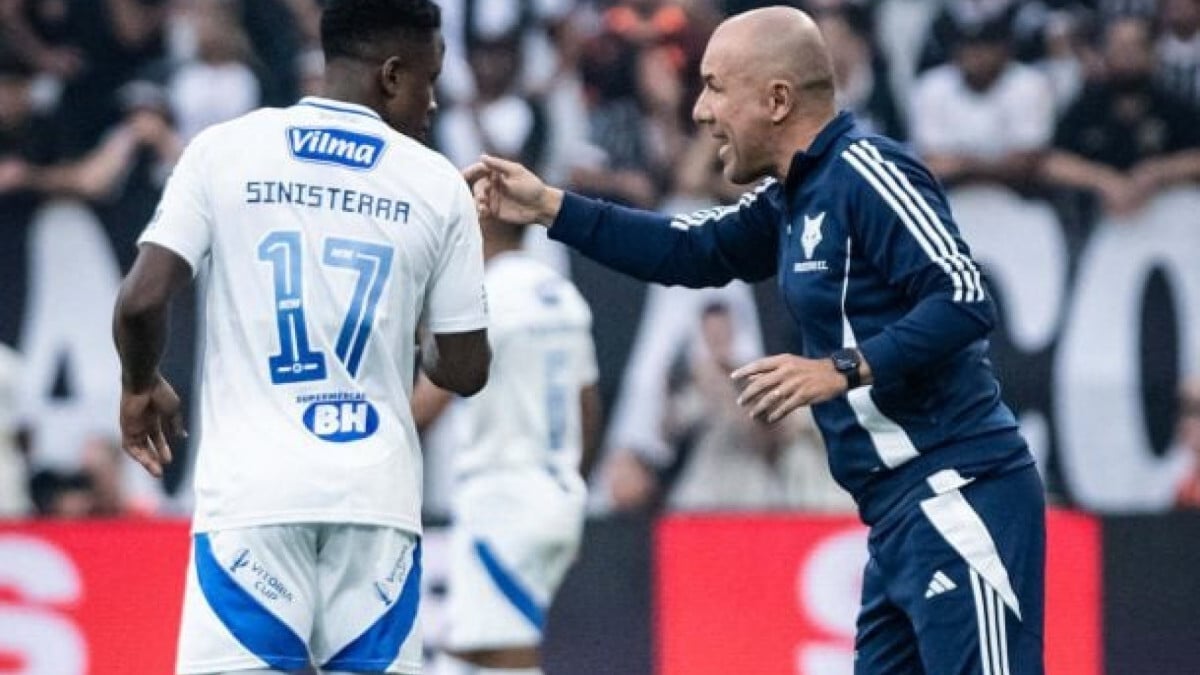 Após a queda do Cruzeiro na Copa do BR, técnico diz que vive, junto ao torcedor, um luto. E a conversa sobre renovação será a partir desta 2ª