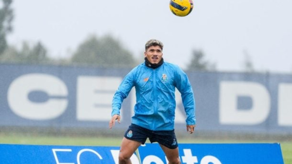 Líder quer aumentar distância para o Sporting na ponta da Liga, enquanto adversário quer surpreender no Estádio do Dragão