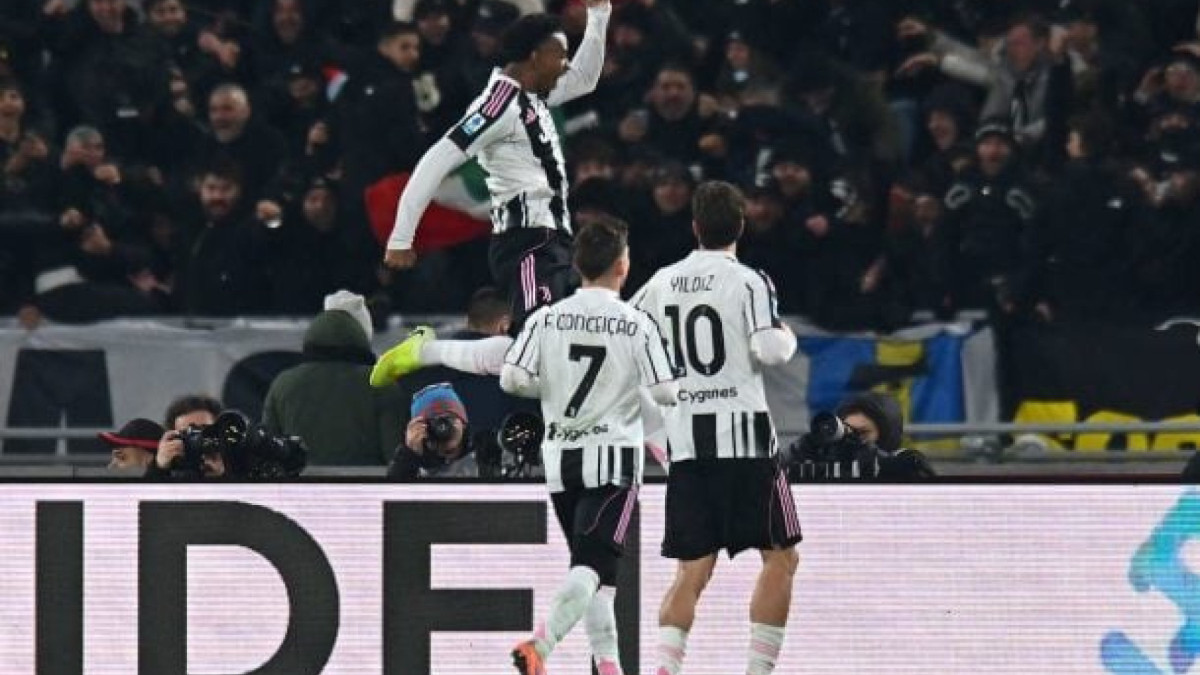 Gol de Juan Cabal garante triunfo em confronto direto e coloca a Velha Senhora na 5ª posição
