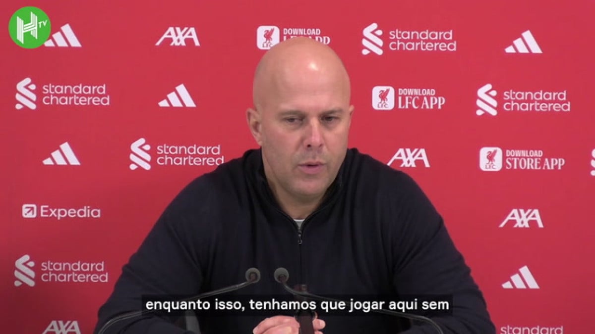 Slot diz que o Liverpool terá de se virar sem Salah durante a Copa Africana