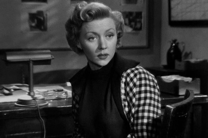 Embora tenha sido escrito em 1958, o livro foi mantido em sigilo até a morte de todos os envolvidos.