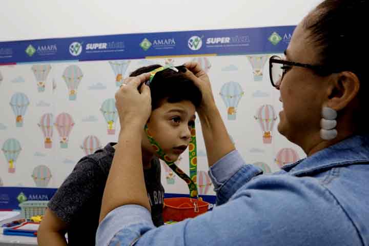 As doenças raras são condições que afetam um número relativamente pequeno de pessoas, mas que, somadas, representam um impacto profundo na vida de milhões de brasileiros. 
