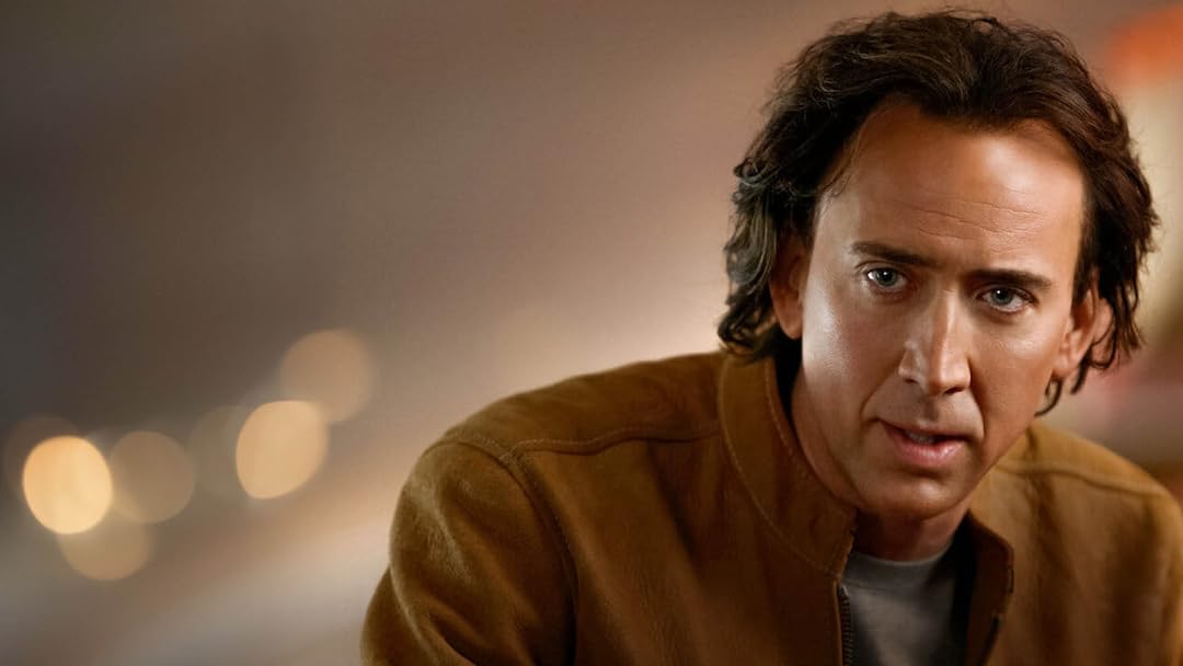 Mas ele é descoberto e recrutado pelo FBI para impedir um ataque terrorista. No Brasil, o filme se chama O Vidente.