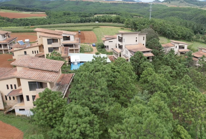 Enquanto nenhuma dessas alternativas se concretiza, o local segue incorporado Ã  rotina agrÃ­cola de Yunnan.