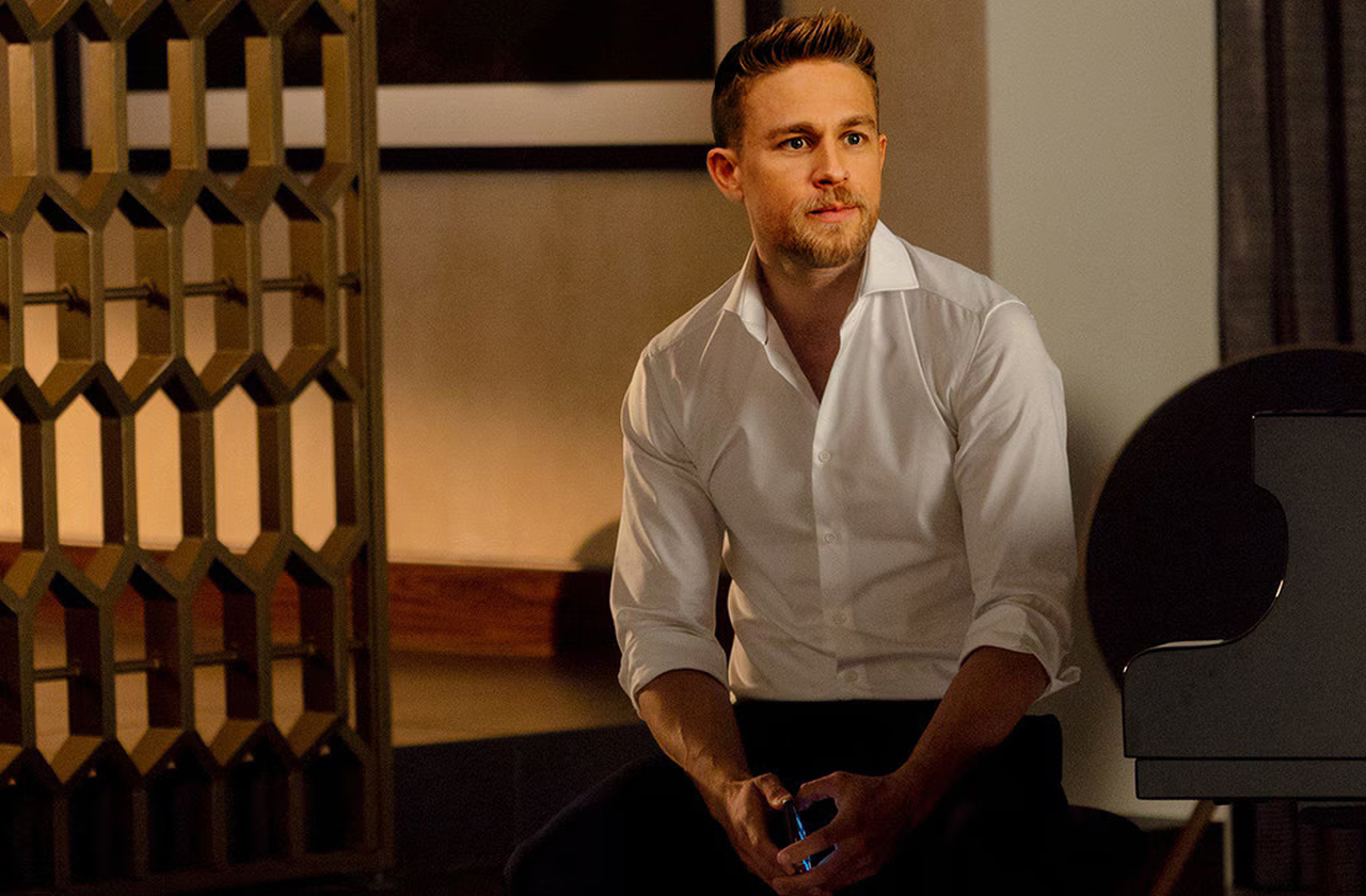 Mesmo em ascensão, ele enfrentou momentos difíceis, como a saída de Fifty Shades of Grey por questões emocionais e de agenda. A decisão revelou vulnerabilidade e coragem ao priorizar a saúde mental. Esse episódio aproximou o público de sua humanidade.