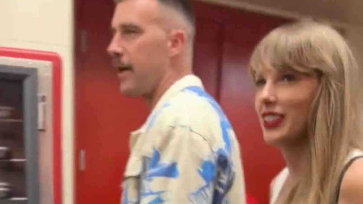 Um dos registros mais marcantes da turnÃª em solo europeu foi em show de AmsterdÃ£, na Holanda. Travis Kelce, namorado da artista, foi flagrado chorando de emoÃ§Ã£o enquanto a artista cantava. 
