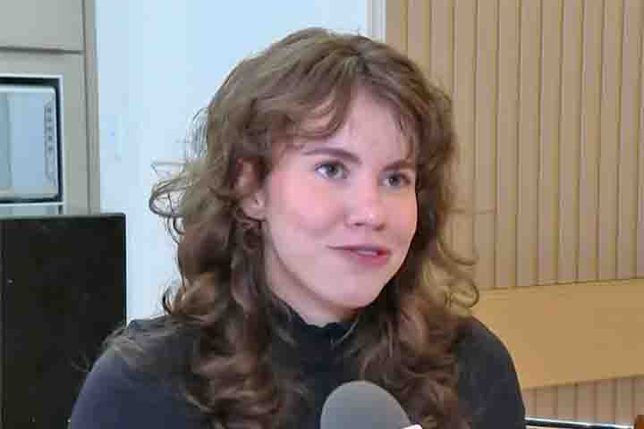 Ele falou que é uma trombose profunda na femoral e ilíaca. Eu fiquei chocada, pois estava morrendo de medo de perder a perna. Foi um choque e já começaram a me dar anticoagulantes, pois minha perna estava roxa e inchada, acrescentou a moradora de Araras (SP).