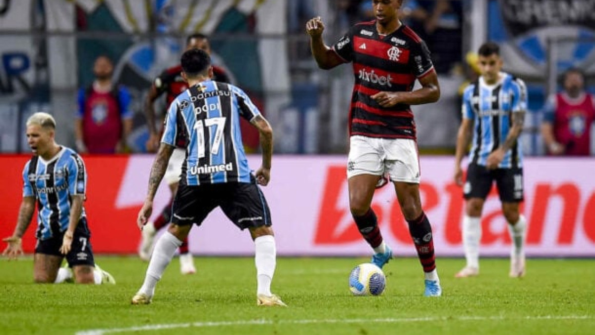 Dos quatro jogadores cedidos a outros clubes, dois devem rescindir com o Fla; outros dois têm contrato até metade de 2026