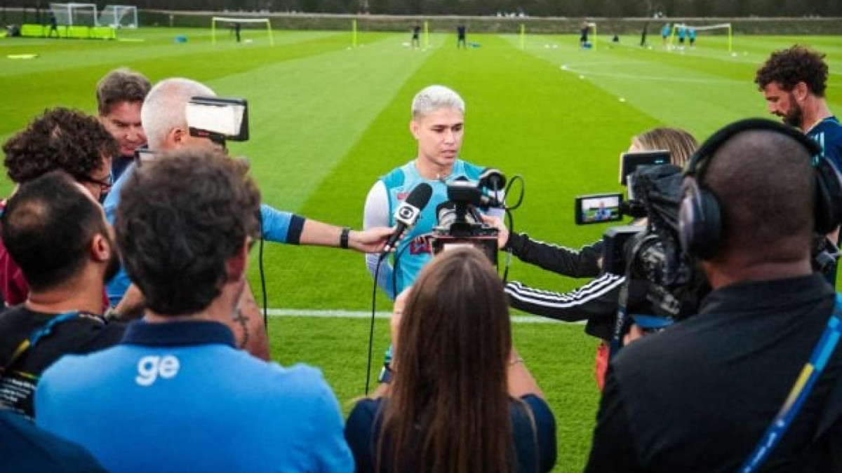 Jogador projetou o confronto contra o time francês na decisão do Intercontinental