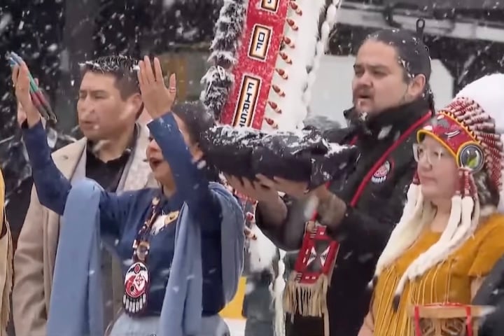 Mais de 60 artefatos culturais canadenses foram repatriados do Vaticano após uma campanha de três anos liderada por representantes indígenas.