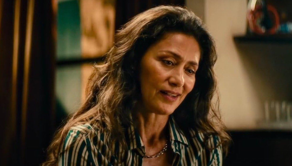 A estrelou o filme O Agente Secreto, ao lado de Wagner Moura, produção que foi selecionada para representar o Brasil na disputa por uma indicação ao Oscar na categoria Melhor Filme Internacional.