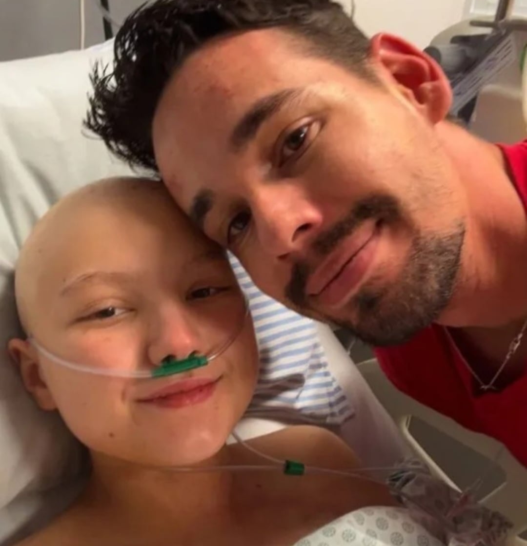 O estado de saúde da influenciadora Isabel Veloso, que está na UTI, tem repercutido nas redes sociais. Em 11 de dezembro o marido,Lucas Borbas, disse que não esta mais conseguindo manter o apartamento em Cascavel de tantas idas a Curitiba, onde ela está internada. 

