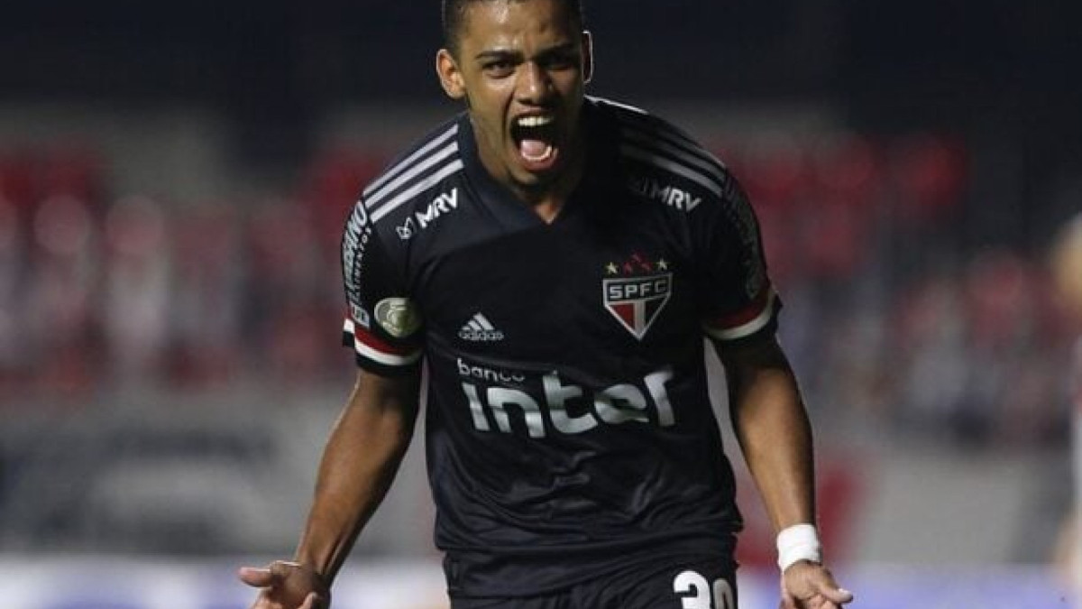 Jogador encerrou seu empréstimo com o Cincinatti e voltou para a Udinese, onde não deve ficar. Tricolor estuda uma investida