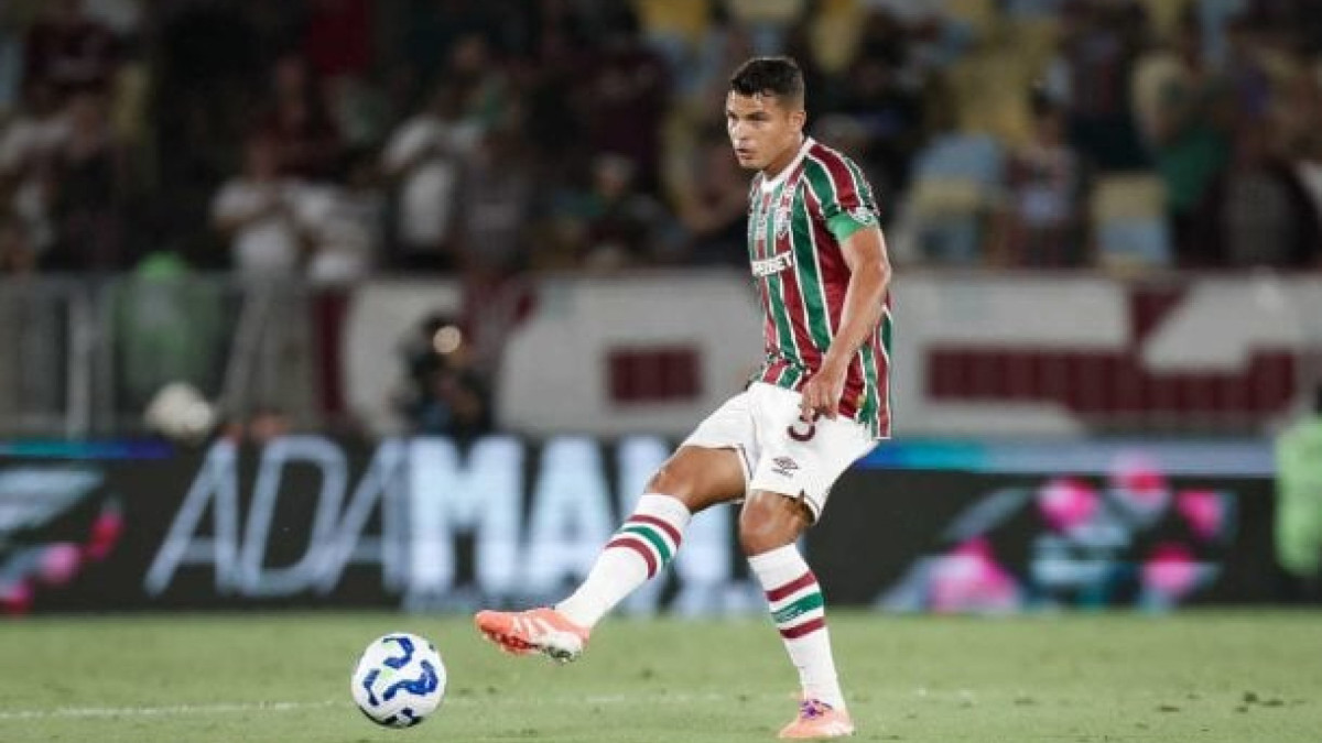 Zagueiro não deve se aposentar e ainda sonha em disputar a Copa do Mundo de 2026