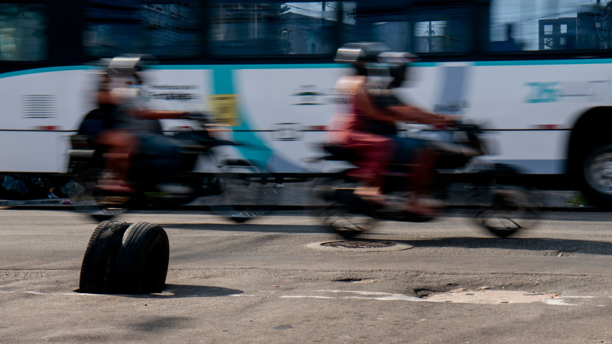 Governo do Cear&aacute; anunciou programa que vai investir na estrutura vi&aacute;ria dos 184 munic&iacute;pios cearenses. 