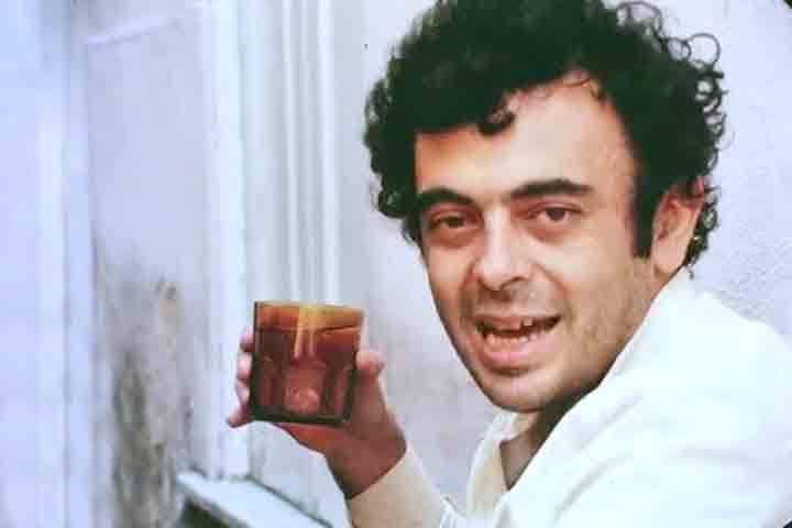 No total, assinou 18 filmes. Seu primeiro curta, “O Pátio”, foi realizado em 1959, seguido por “Cruz na Praça”, em 1960. 
