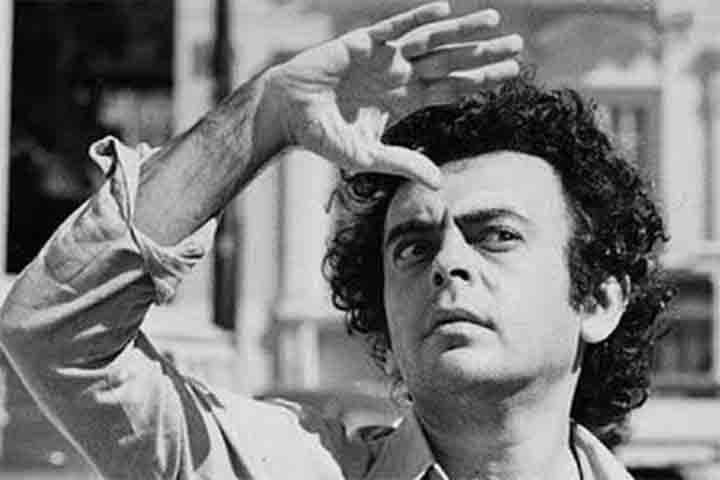 Em agosto de 1981, Glauber foi internado em um hospital de Lisboa por problemas pulmonares e permaneceu hospitalizado por 18 dias. Em coma, acabou sendo transferido para o Rio de Janeiro, onde faleceu em 22 de agosto de 1981, aos 42 anos. 
