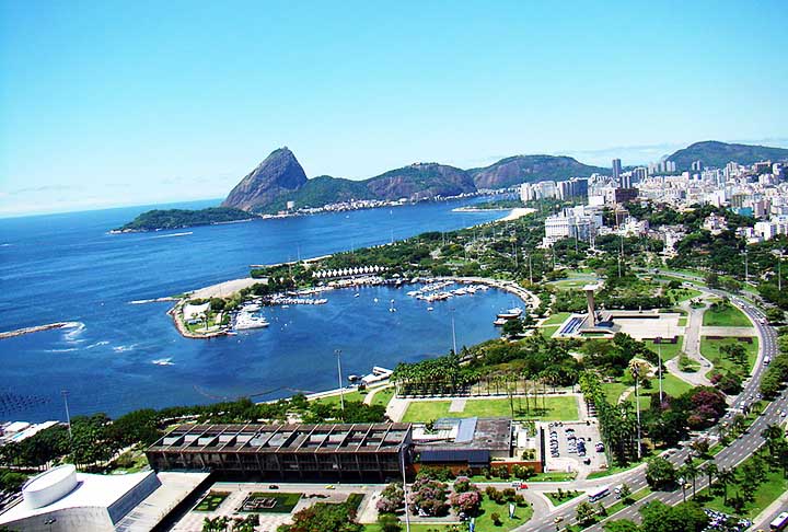 Na vida pessoal, o artista era sabidamente homossexual. Atualmente, pessoas LGBTQIA+ lembram de seu nome como uma referência e um exemplo a ser seguido.