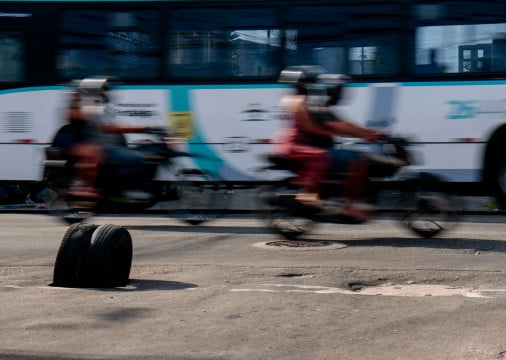 ￼GOVERNO do Ceará anunciou programa que vai investir na estrutura viária dos 184 municípios cearenses