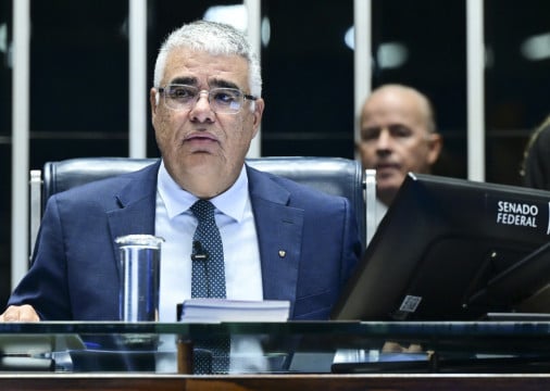 Plenário do Senado Federal durante sessão especial destinada a celebrar os 200 anos de nascimento de Dom Pedro II.