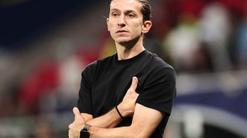 Everton Cebolinha também pode ganhar oportunidade no ataque 