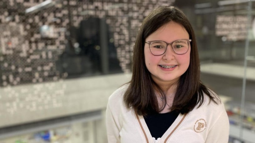 Alyssa foi a primeira pessoa no mundo a receber o tratamento no Great Ormond Street Hospital, em Londres, e agora leva uma vida normal 