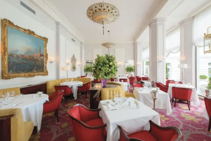 Em 2025, o Cipriani teve sua estrela Michelin renovada, reafirmando seu prestígio internacional.